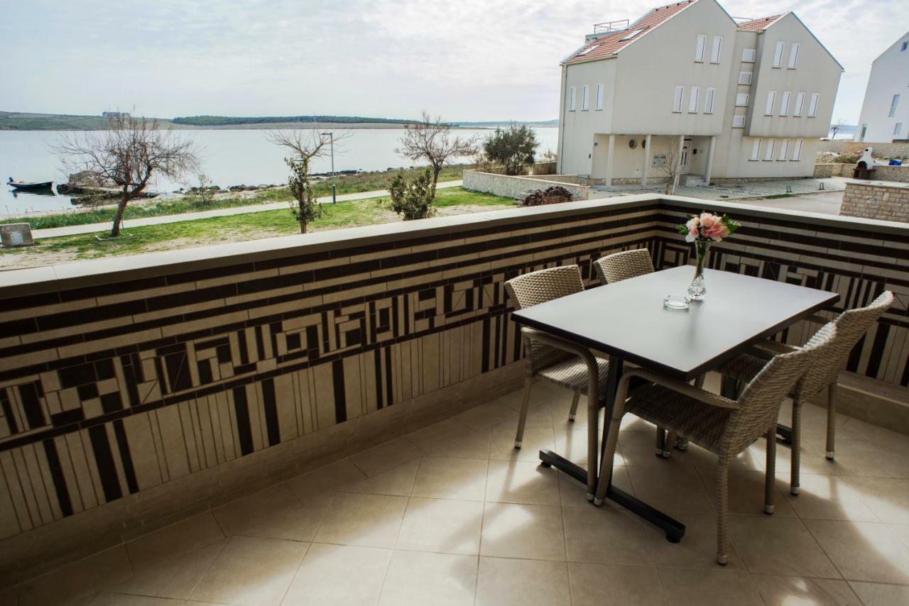 Apartment Svijet Mora 2 Povljana